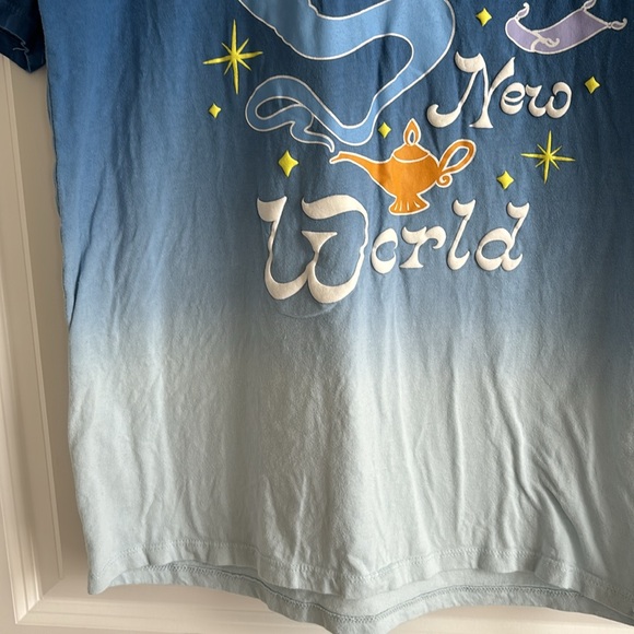 Disney Aladdin Graphic Shirt - Picture 5 of 6